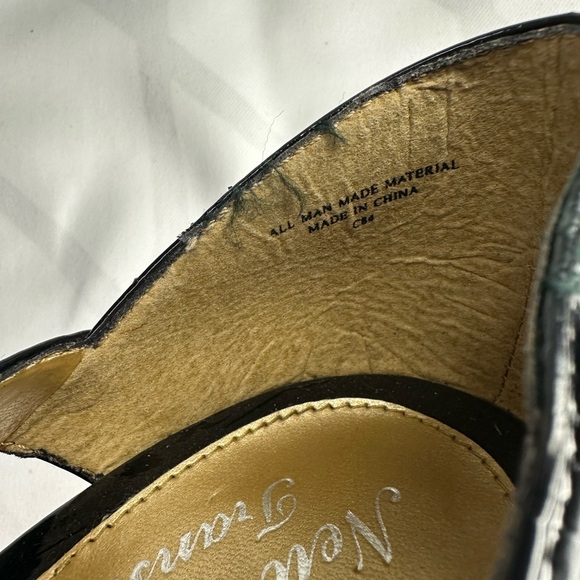 New York Transit strappy black patent leather heel size 9 - Picture 7 of 9